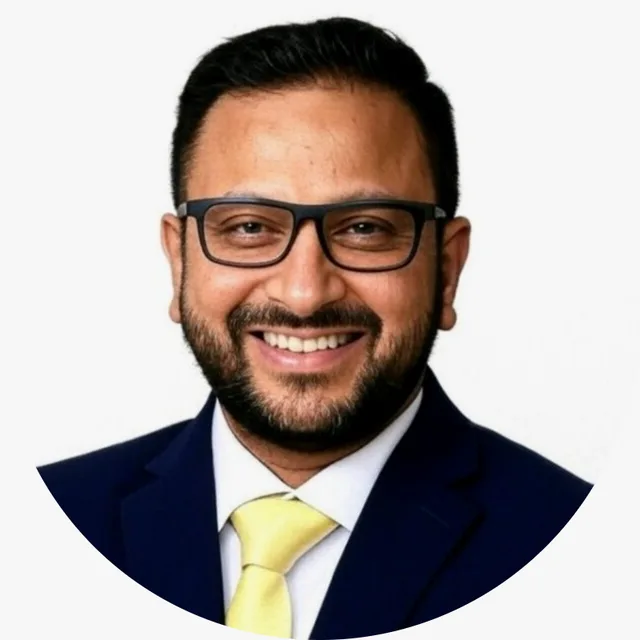 Portrait of Shanka Wickramasinghe, Founder and Principal Advisor of EkaC Global Consulting